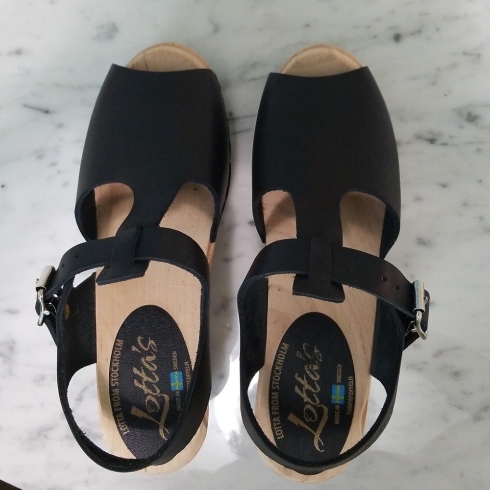 Lotta from Stockholm peeptoe t-strap sandals